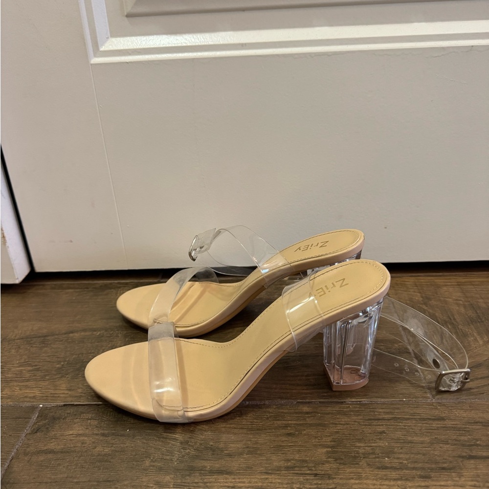 Clear Heels - Picture 2 of 3